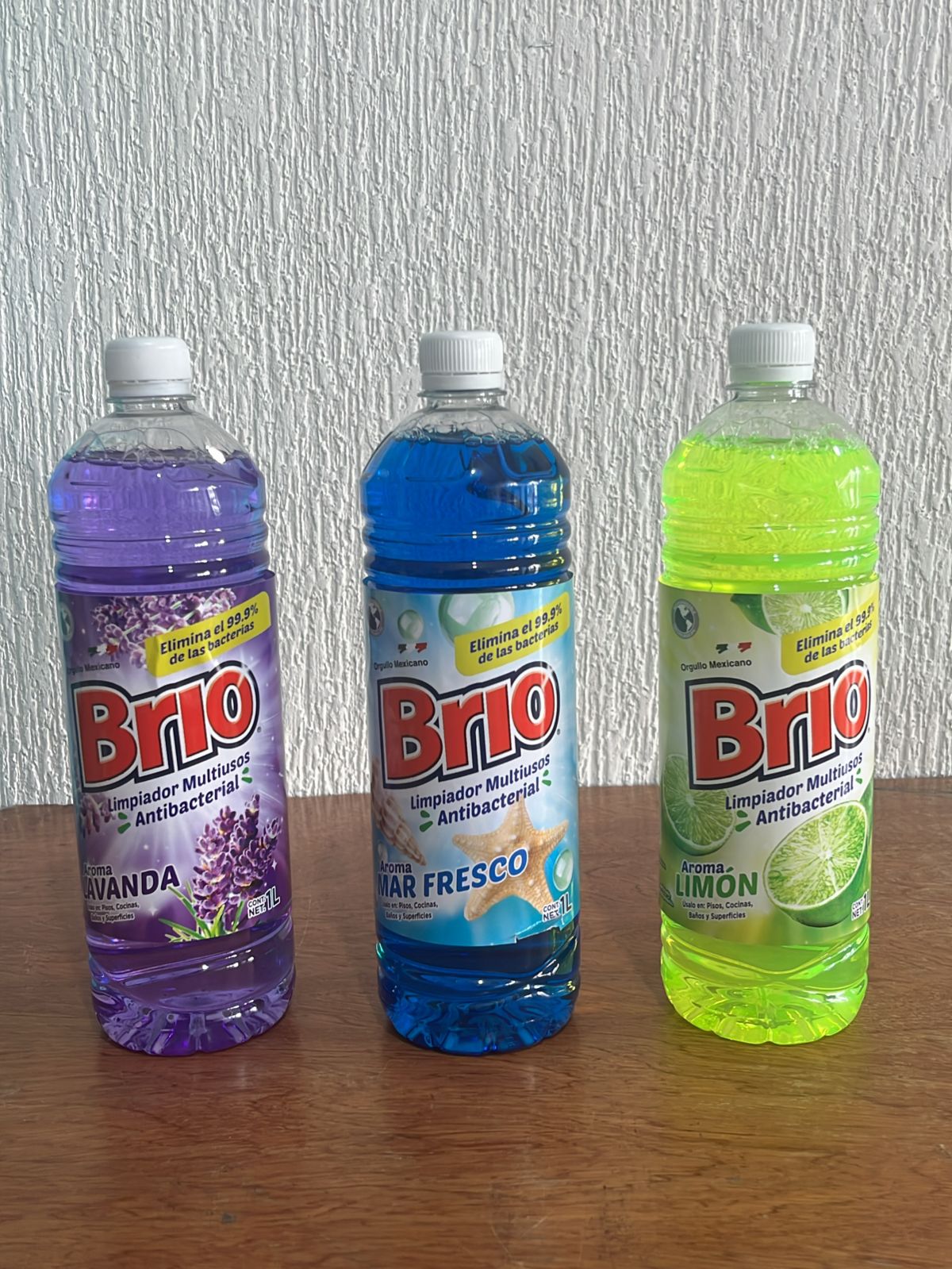 LIMPIADOR MULTIUSOS antibacterial 1 LITRO Brio lavanda